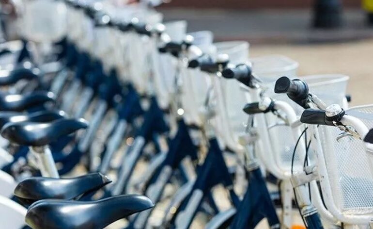 ¿Por qué es importante buscar un departamento con estacionamiento para bicicletas?